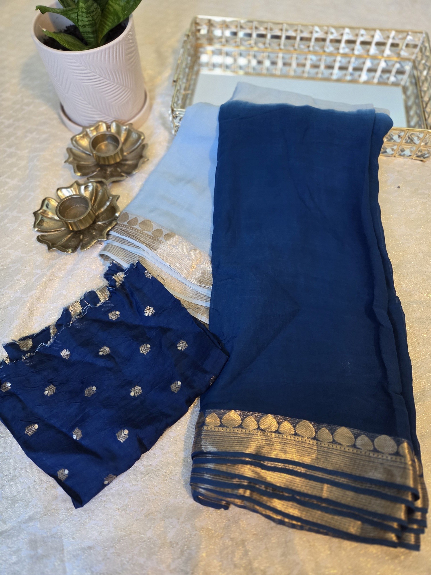 Georgette Saree - Dual Toned Blue shade